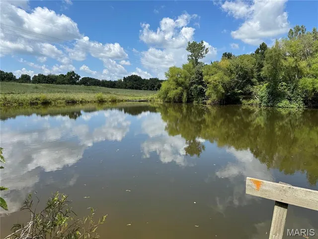 $630,000 | 0 Northeast Ne Corner, Sweet Springs, MO 65351