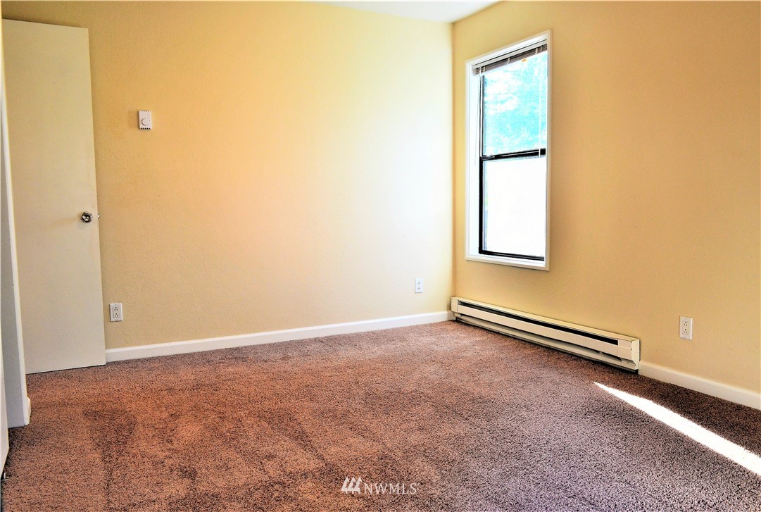 472 Centralia Alpha Road Chehalis, WA 98532 - Photo 11 of 16 Gallery Image 11