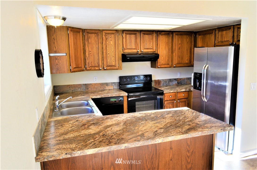472 Centralia Alpha Road Chehalis, WA 98532 - Photo 6 of 16 Gallery Image 6