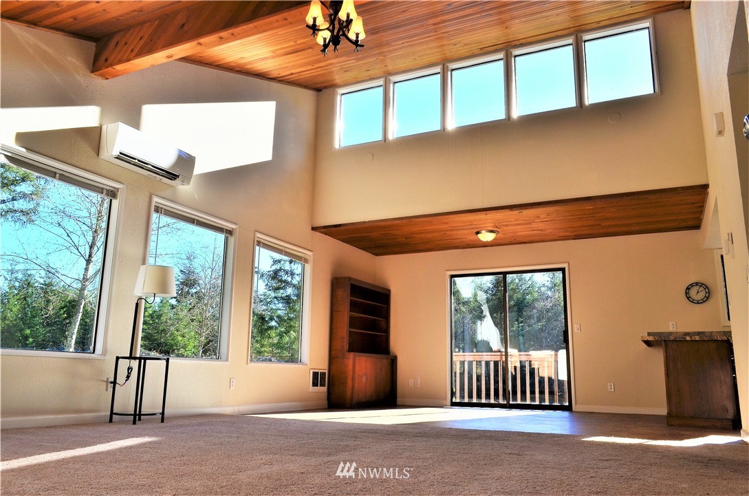 472 Centralia Alpha Road Chehalis, WA 98532 - Photo 8 of 16 Gallery Image 8