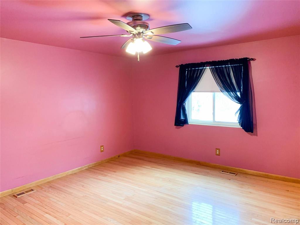 8074 East Carpenter Road Davison, MI 48423 - Photo 20 of 33