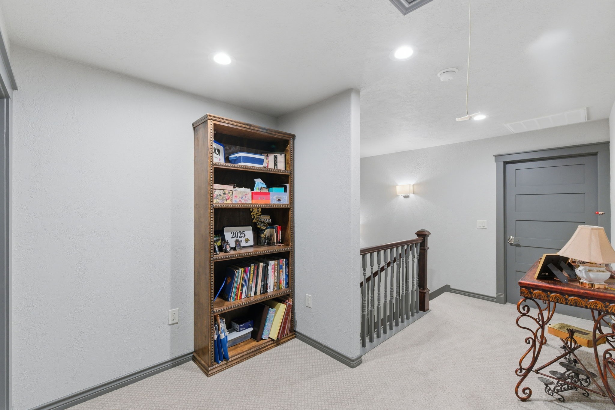 1480 Traylor Road Conroe, TX 77304 - Photo 16 of 25 a room with furniture