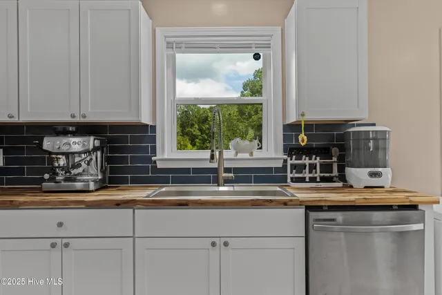 $210,000 | 242 Walton Road, Midway Park, NC 28544