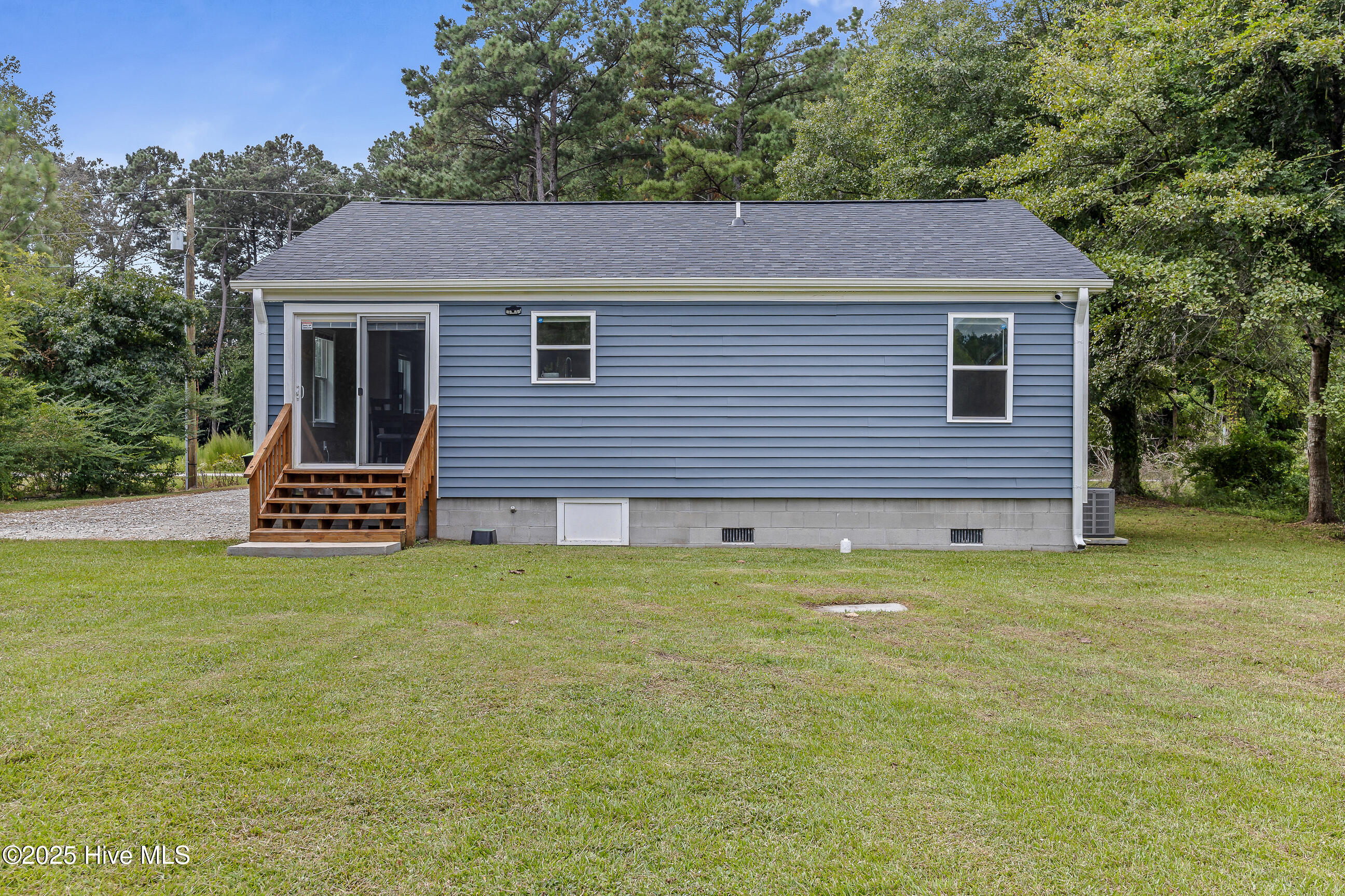 242 Walton Road Midway Park, NC 28544 - Photo 20 of 24 20