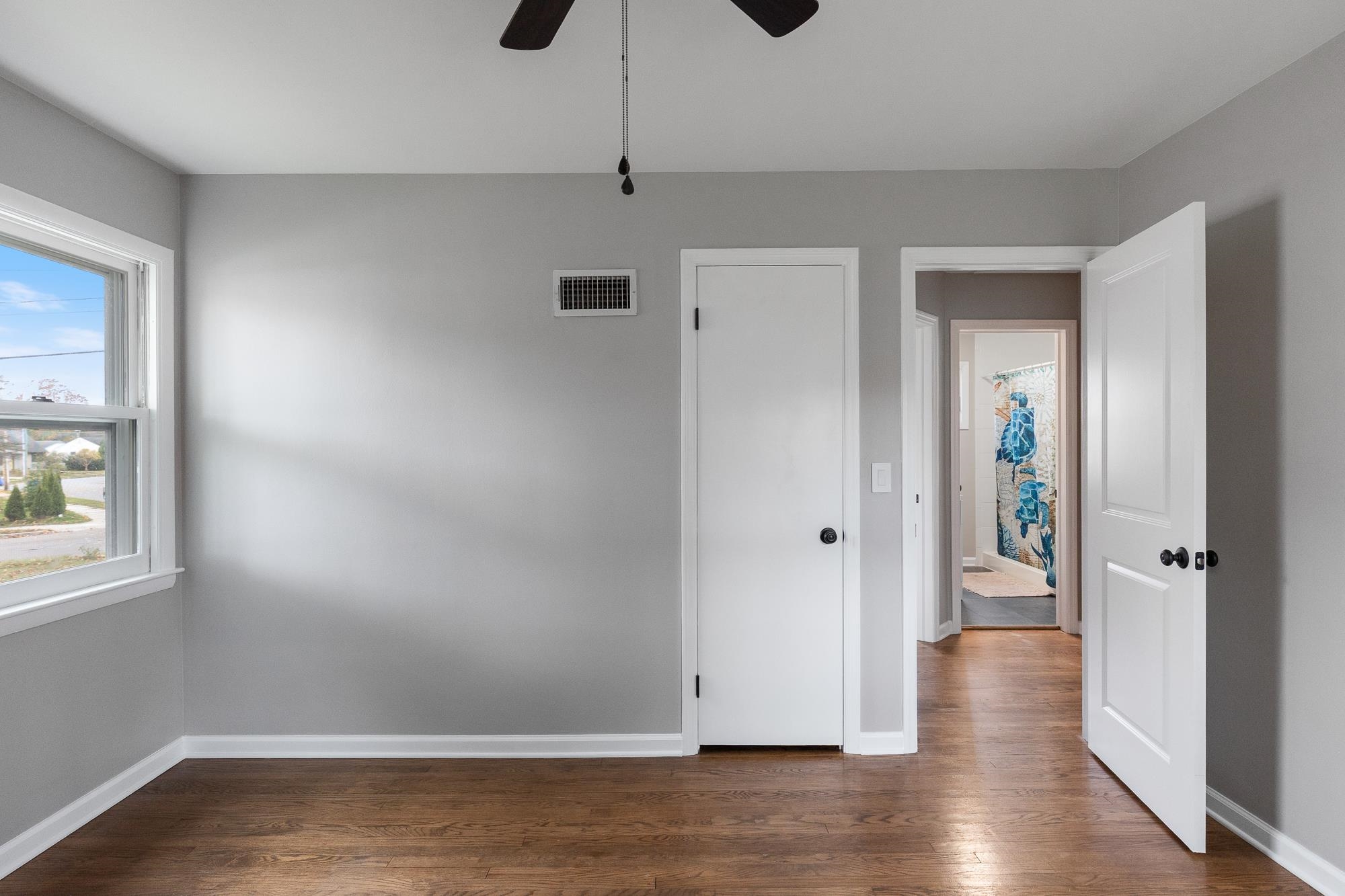 149 Shore Road Burlington, VT 05408 - Photo 11 of 35