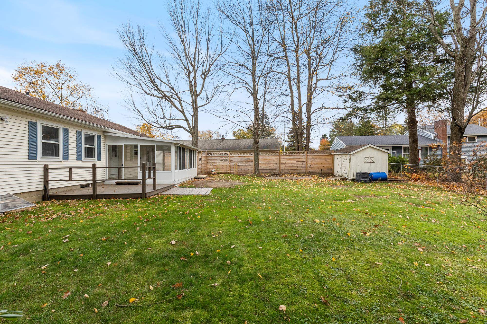 149 Shore Road Burlington, VT 05408 - Photo 24 of 35