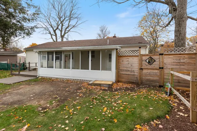 $485,000 | 149 Shore Road, Burlington, VT 05408