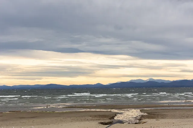 $485,000 | 149 Shore Road, Burlington, VT 05408