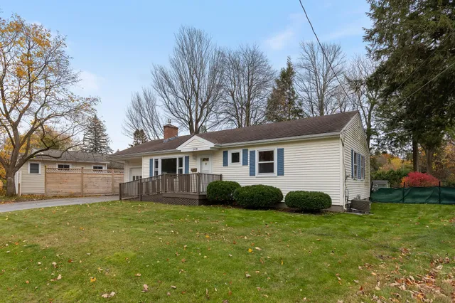 $485,000 | 149 Shore Road, Burlington, VT 05408