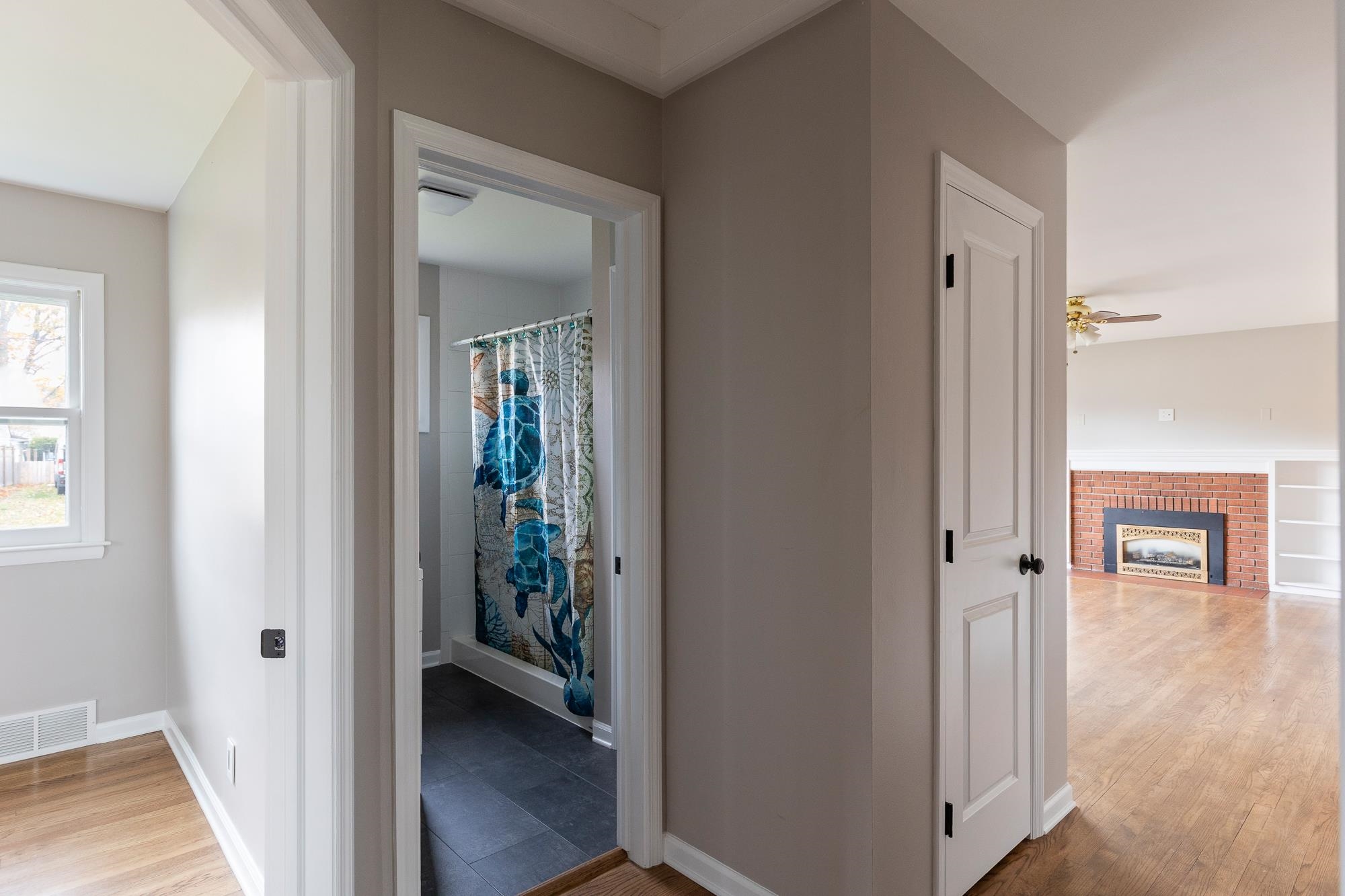 149 Shore Road Burlington, VT 05408 - Photo 7 of 35