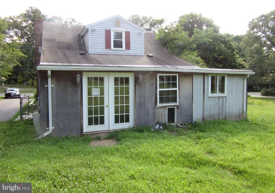 24007 Mervell Dean Road Hollywood, MD 20636 - Photo 3 of 20 Exterior (Rear)