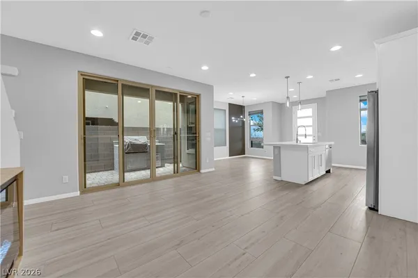 $2,495 | 11665 Redwood Mountain Avenue, Las Vegas, NV 89138