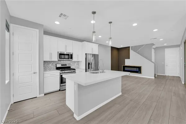 $2,495 | 11665 Redwood Mountain Avenue, Las Vegas, NV 89138