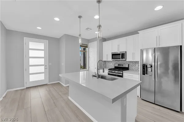 $2,495 | 11665 Redwood Mountain Avenue, Las Vegas, NV 89138