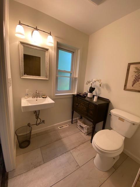 102 Norton Road Oak Ridge, TN 37830 - Photo 24 of 32 Master Bath
