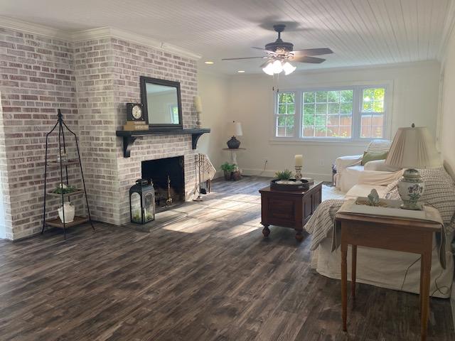 102 Norton Road Oak Ridge, TN 37830 - Photo 7 of 32 Living Rm