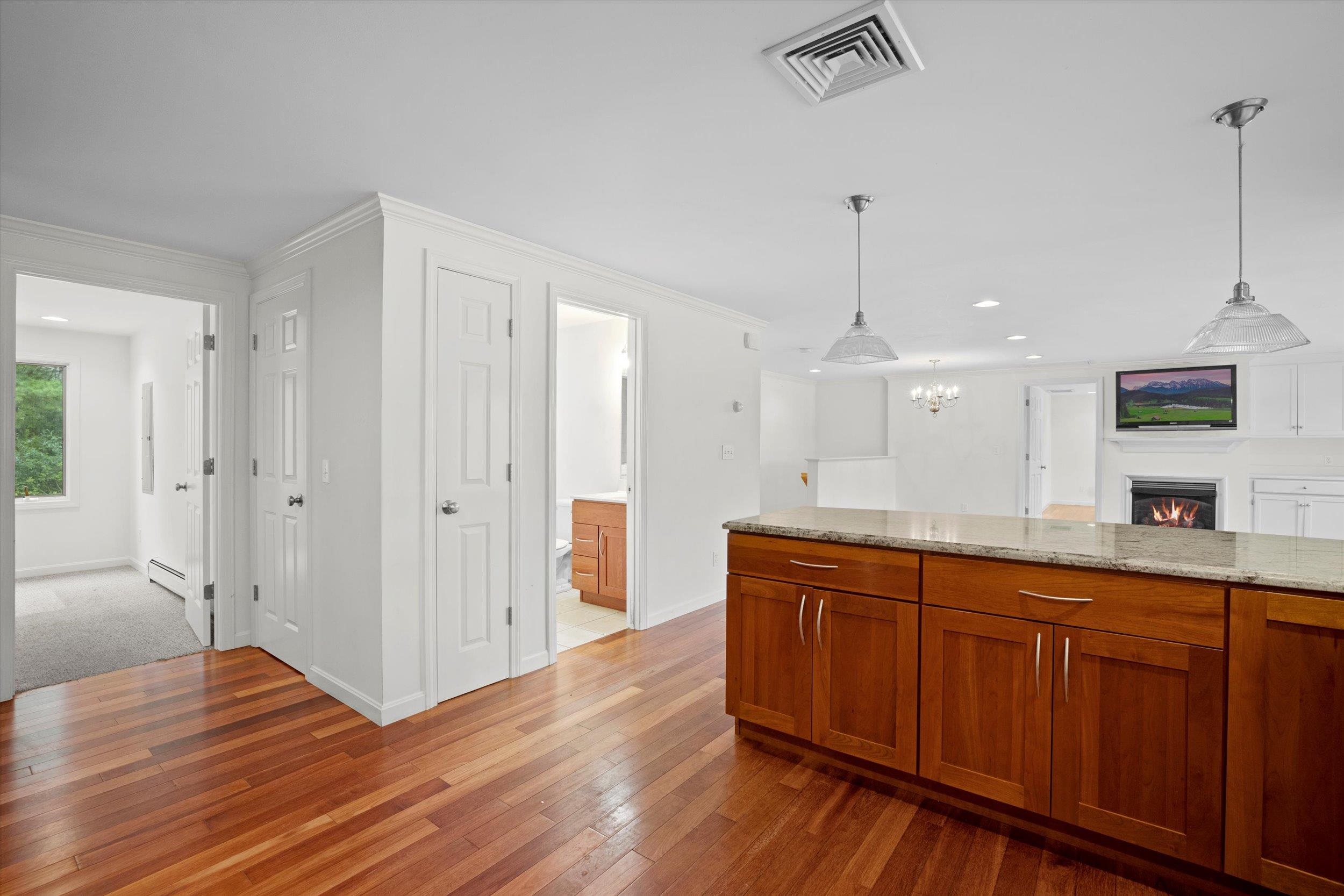 165 Spur Road Dover, NH 03820 - Photo 14 of 40