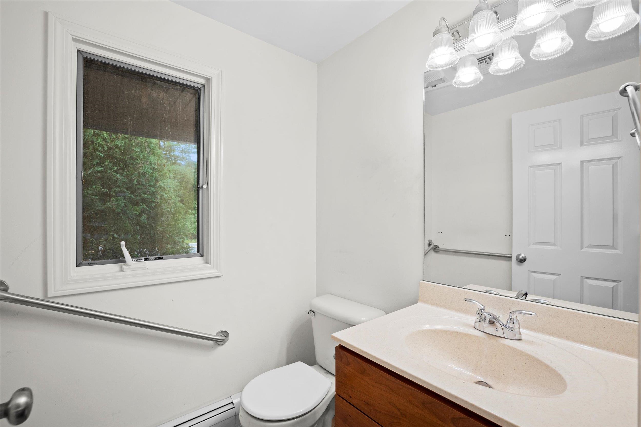 165 Spur Road Dover, NH 03820 - Photo 15 of 40