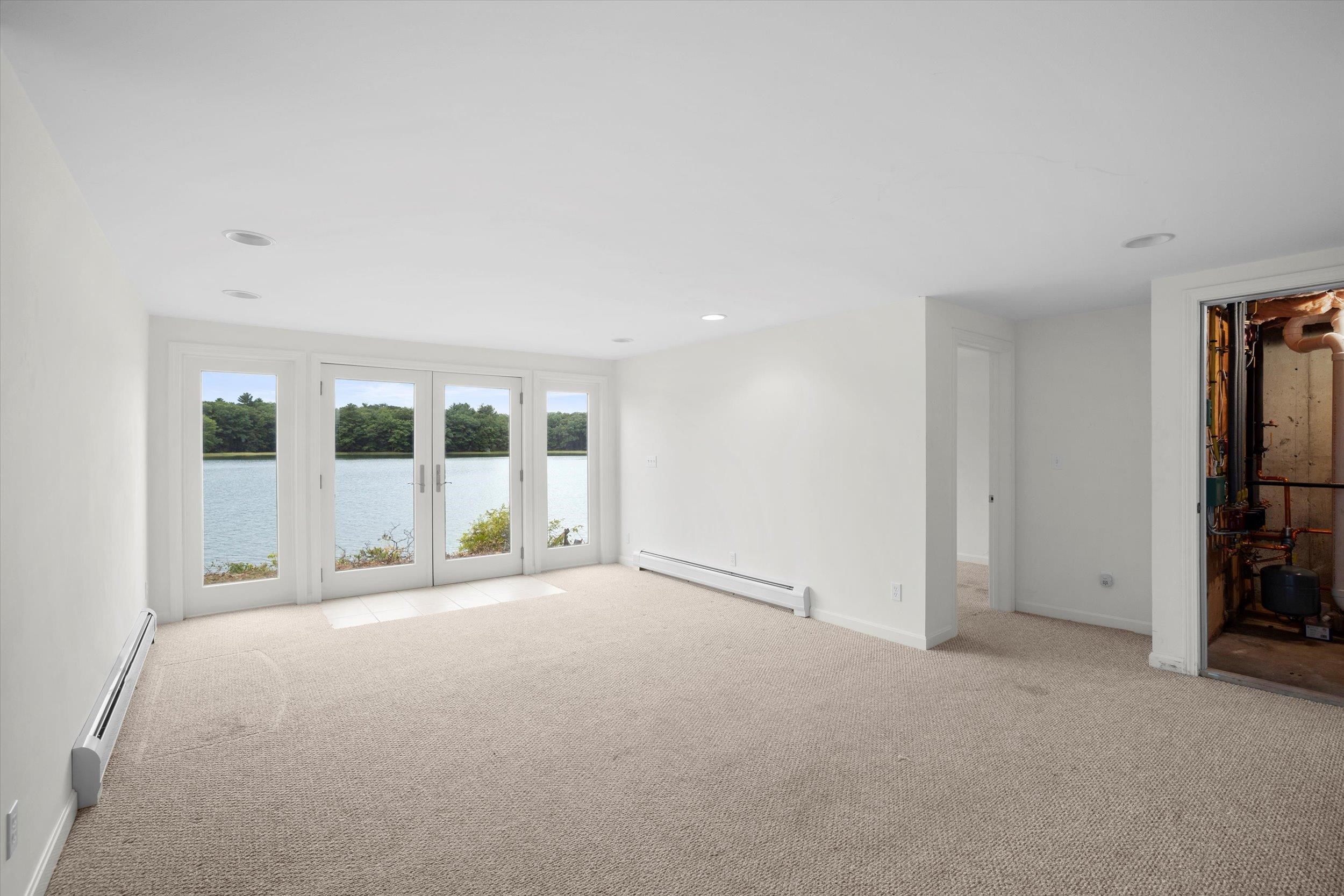 165 Spur Road Dover, NH 03820 - Photo 22 of 40