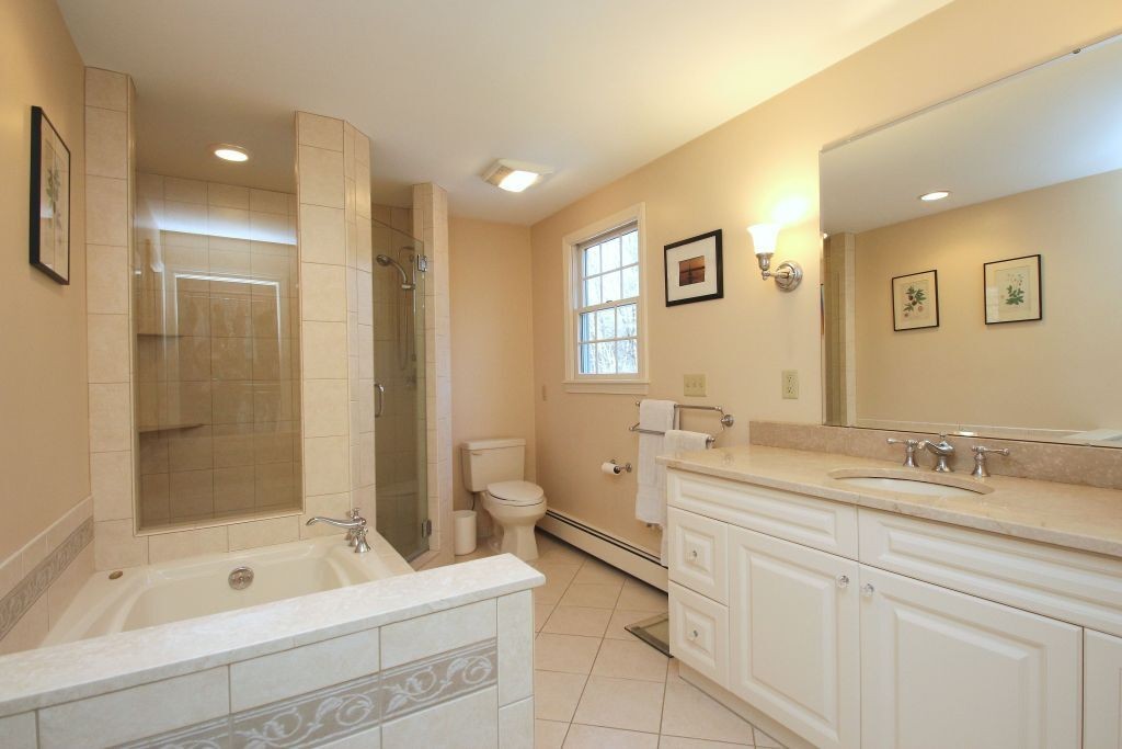 26 Suffolk Road Sudbury, MA 01776 - Photo 18 of 30 Gallery Image 18