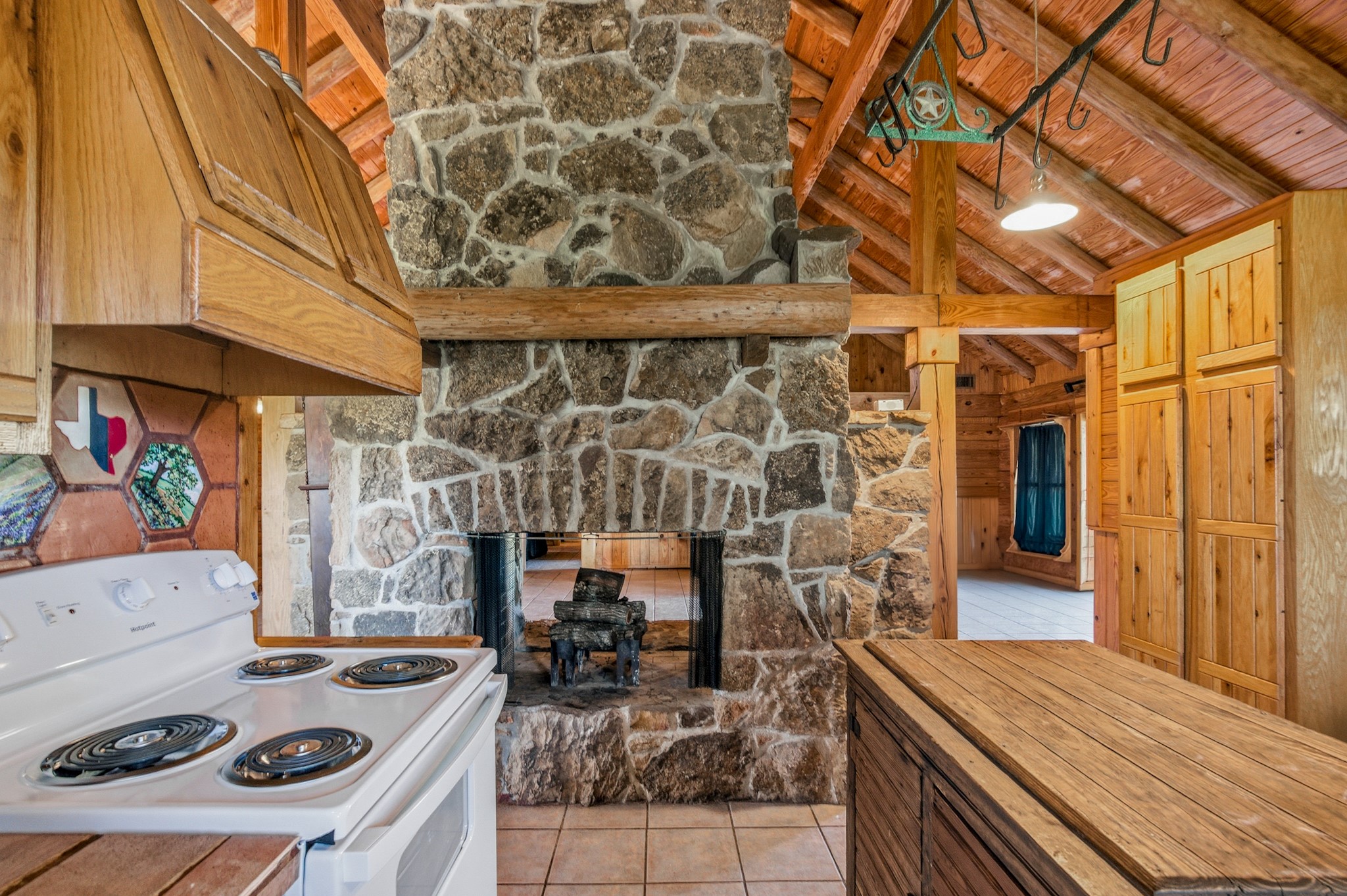 6347 Old Goliad Road Goliad, TX 77963 - Photo 17 of 42 a view of utility room