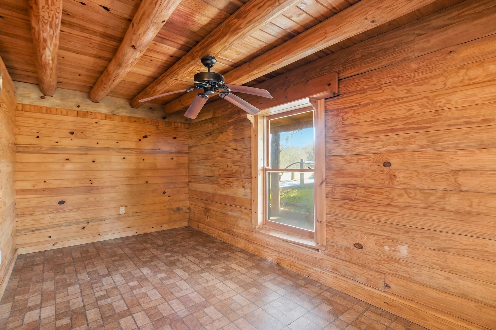 6347 Old Goliad Road Goliad, TX 77963 - Photo 26 of 42 a view of a livingroom with an empty space