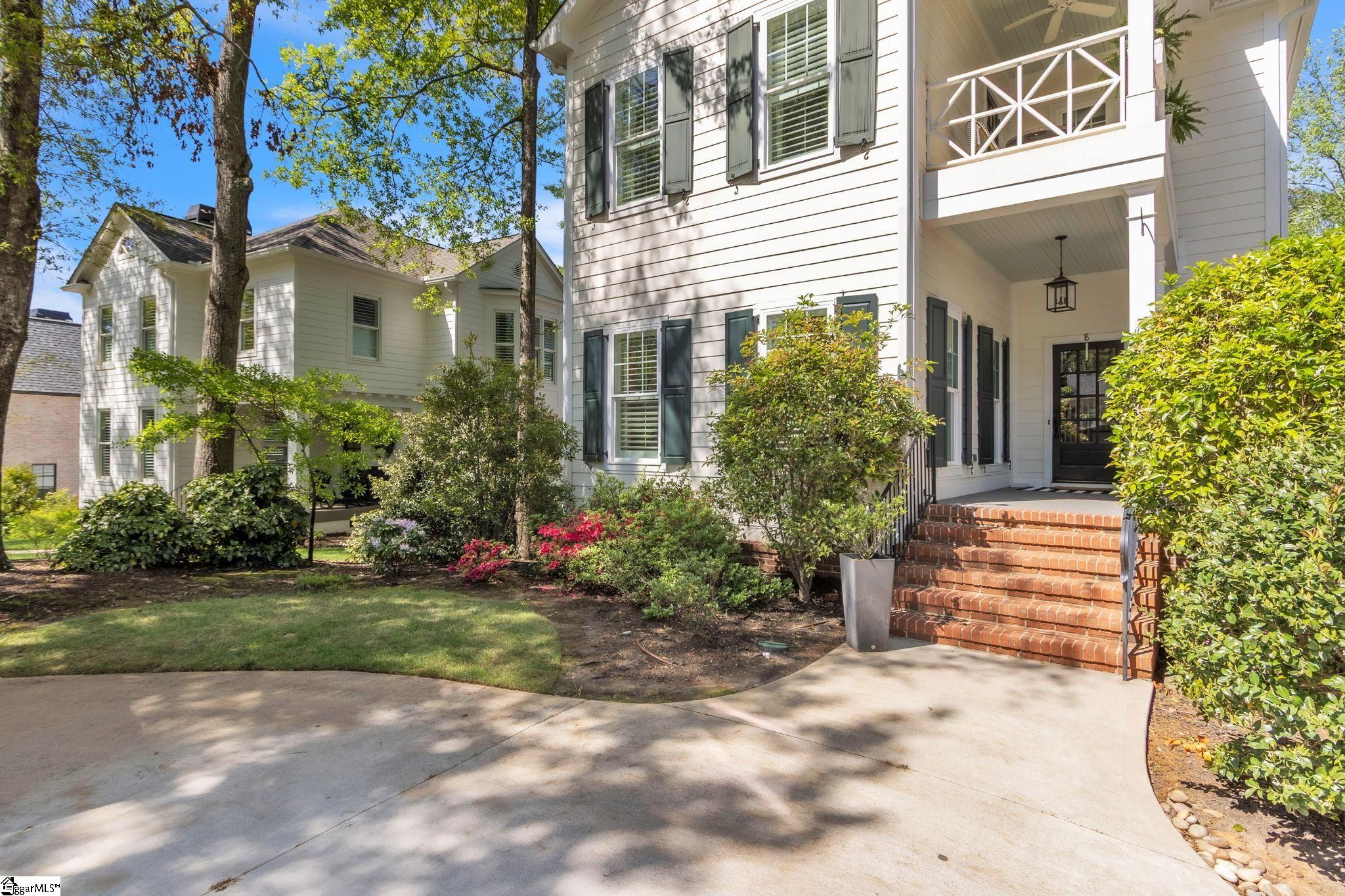 8 Frontus Street Greenville, SC 29605 - Photo 2 of 28