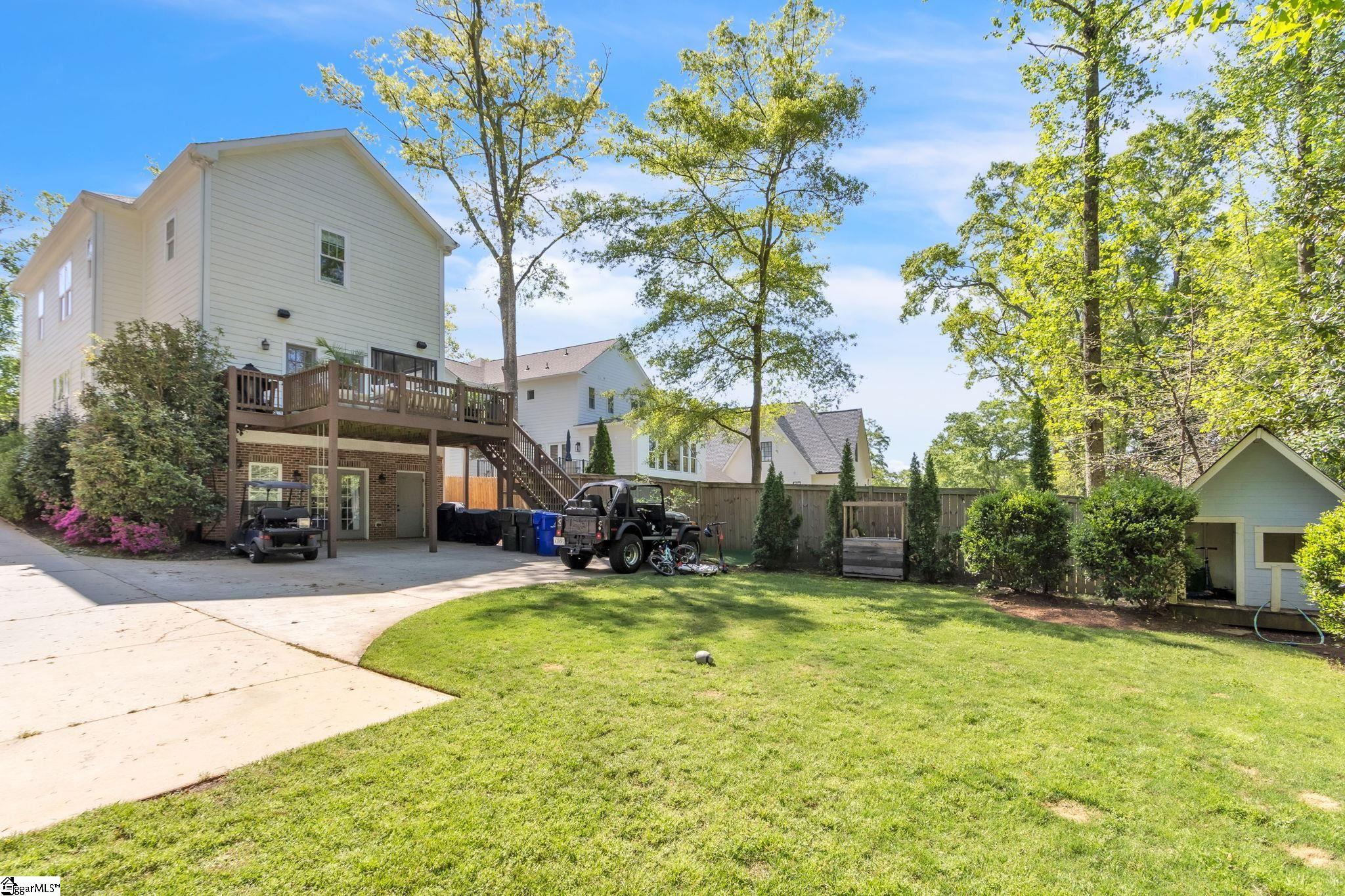 8 Frontus Street Greenville, SC 29605 - Photo 25 of 28