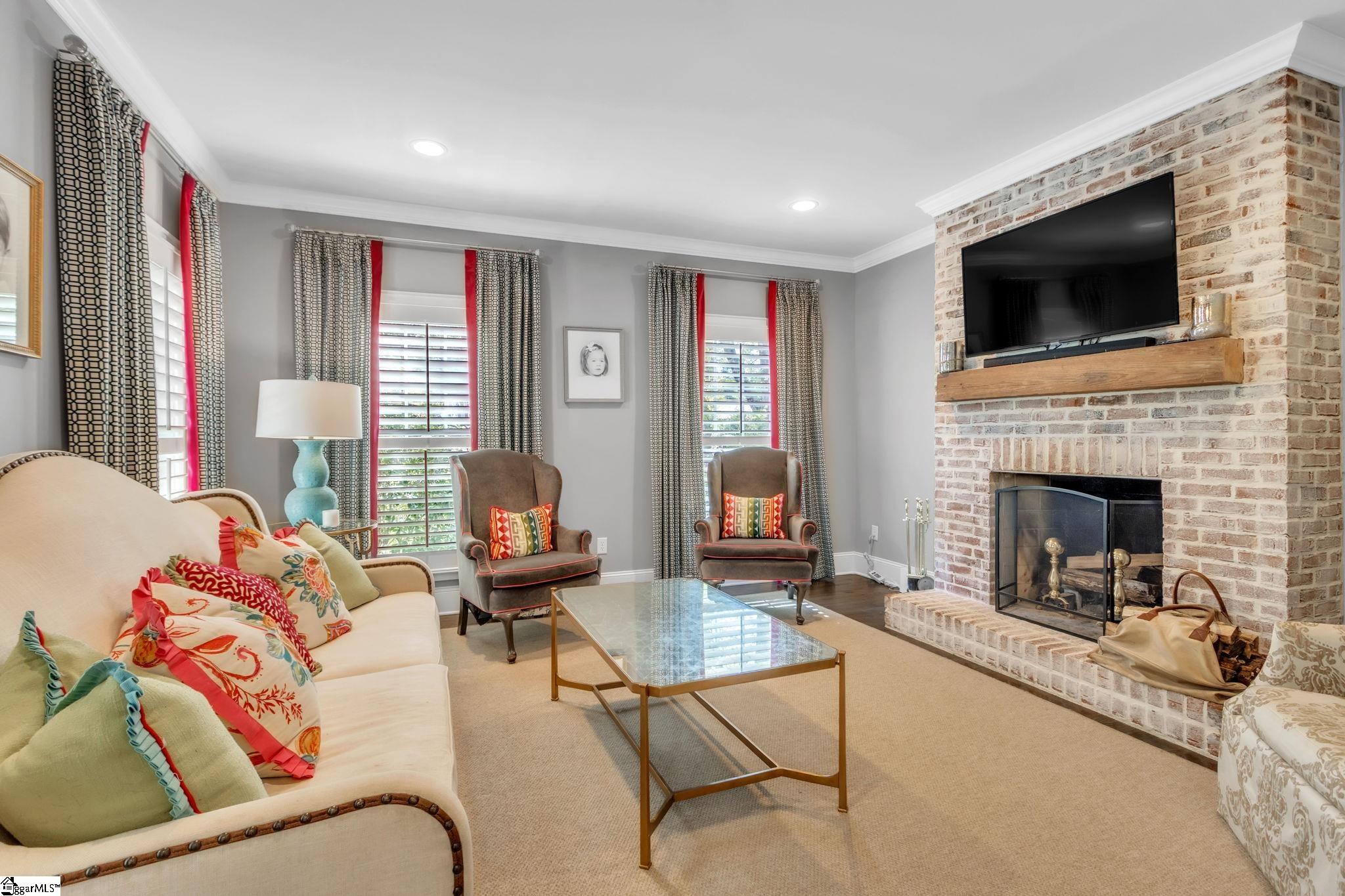 8 Frontus Street Greenville, SC 29605 - Photo 5 of 28