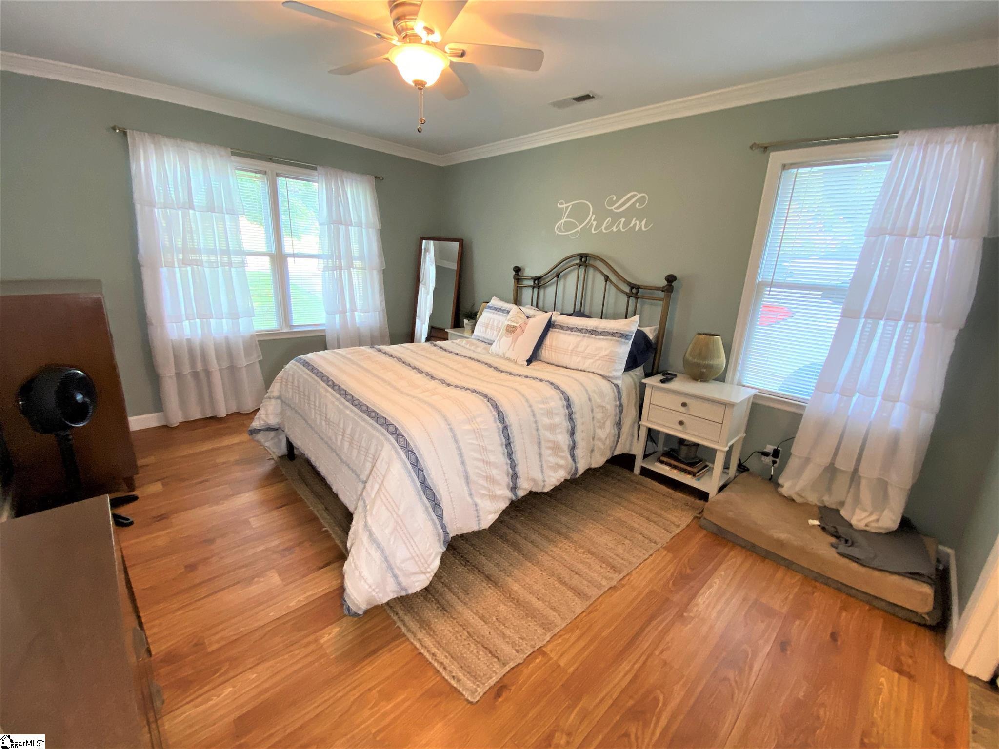 745 East Victor Hill Road Duncan, SC 29334 - Photo 9 of 20