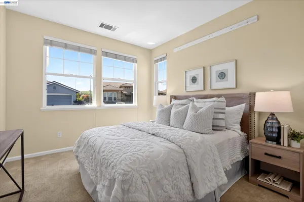 $575,000 | 1606 Regent Drive, Brentwood, CA 94513