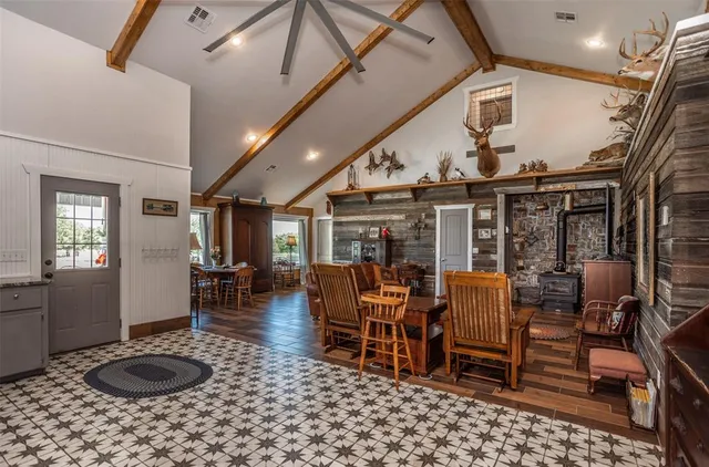 $1,695,000 | 2473 Oil City Road, Wilson, OK 73463