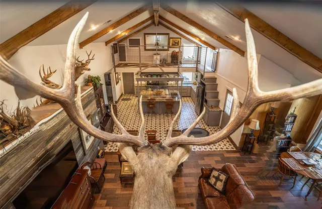 $1,695,000 | 2473 Oil City Road, Wilson, OK 73463