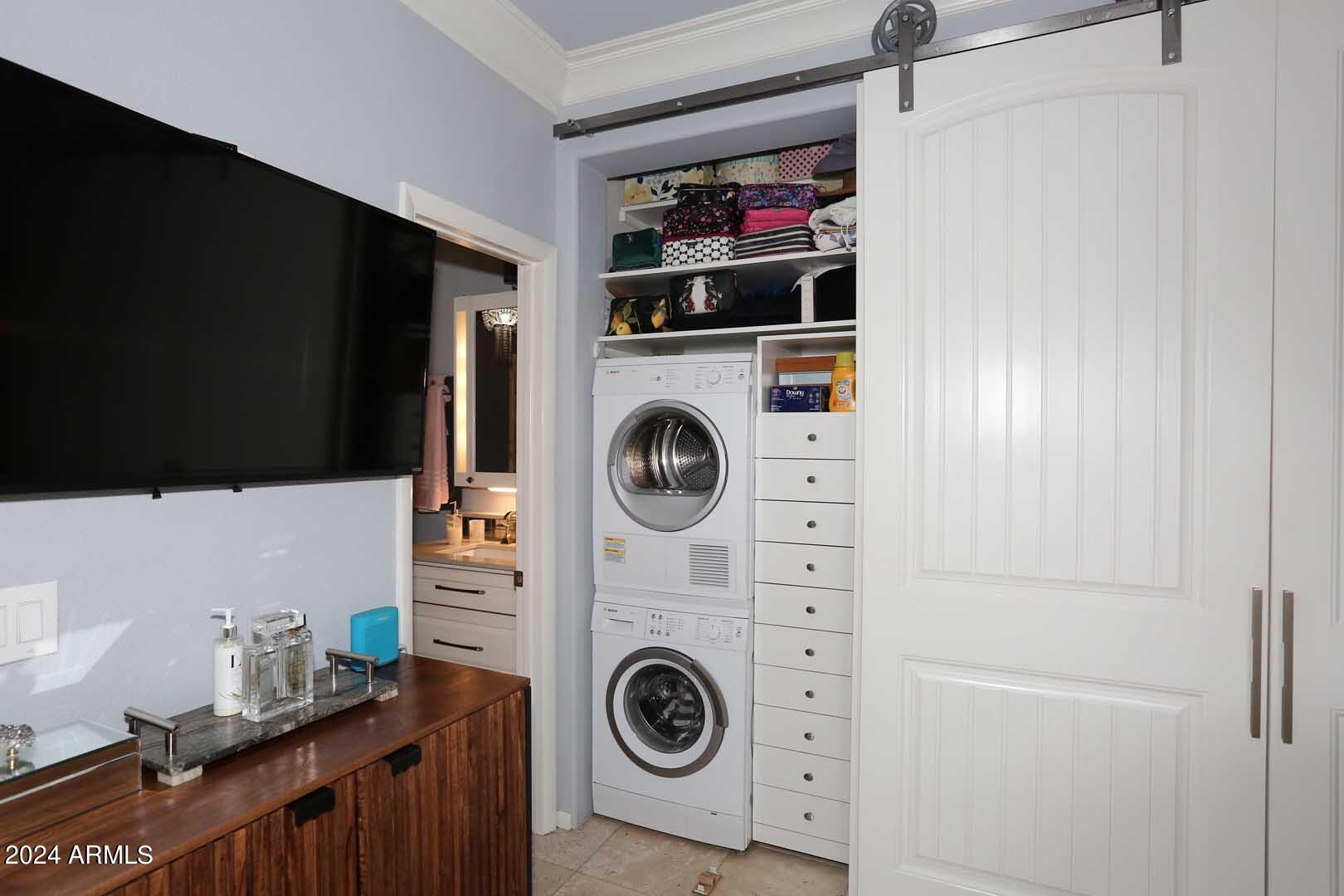 7710 East Gainey Ranch Road, Unit 229 Scottsdale, AZ 85258 - Photo 24 of 49 Laundry