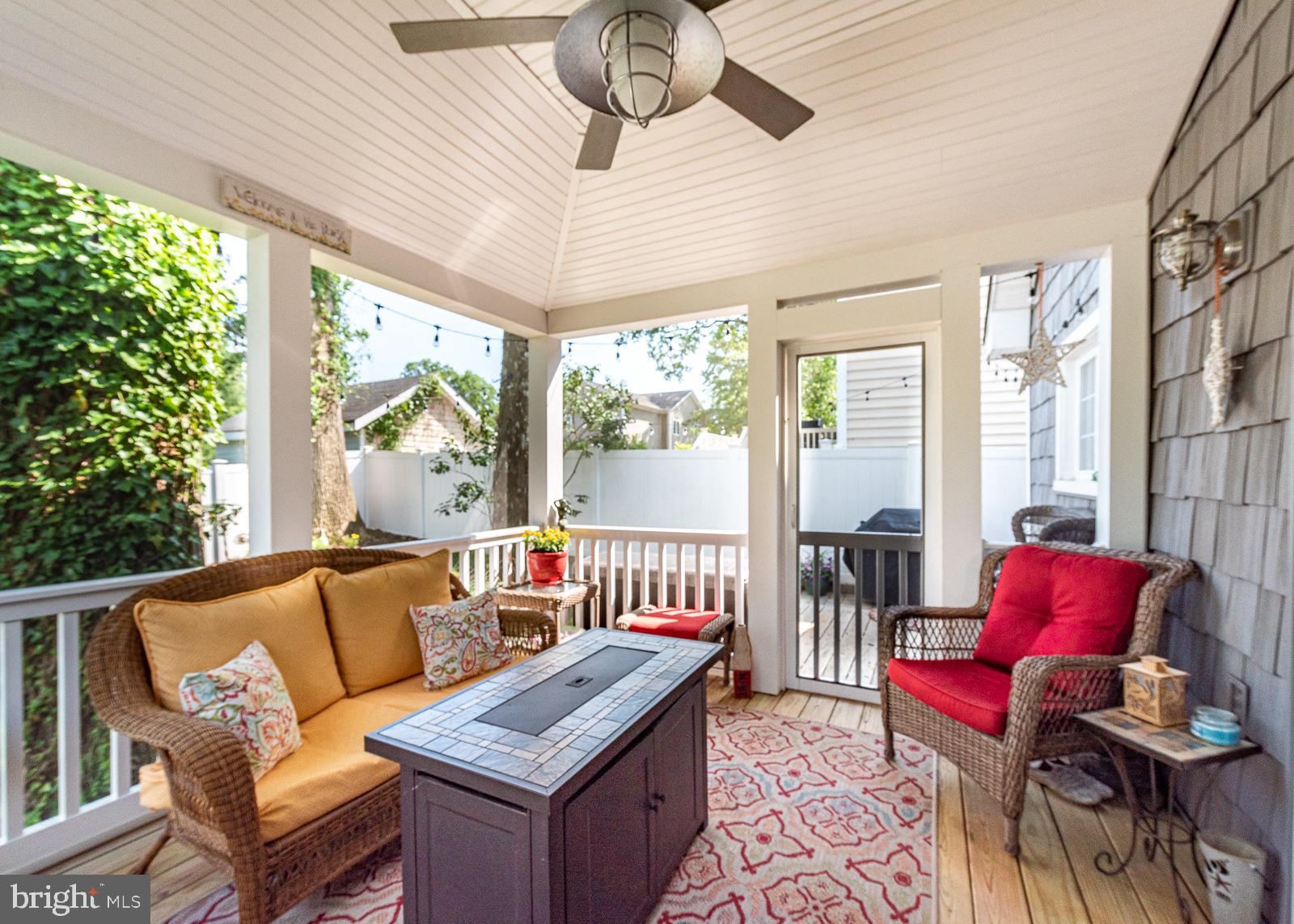 435 Silver Run Road Edgewater, MD 21037 - Photo 22 of 29 Screened porch