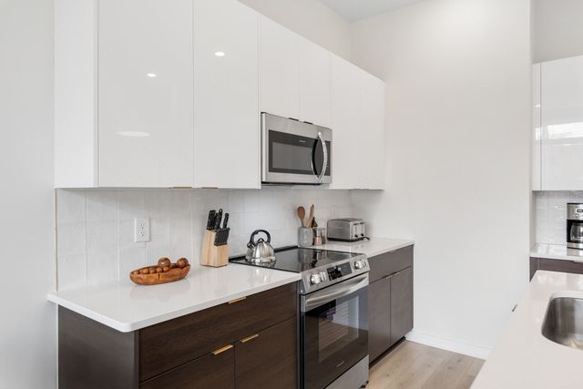 $2,390,000 | 1233 Lischey Avenue, Nashville, TN 37207