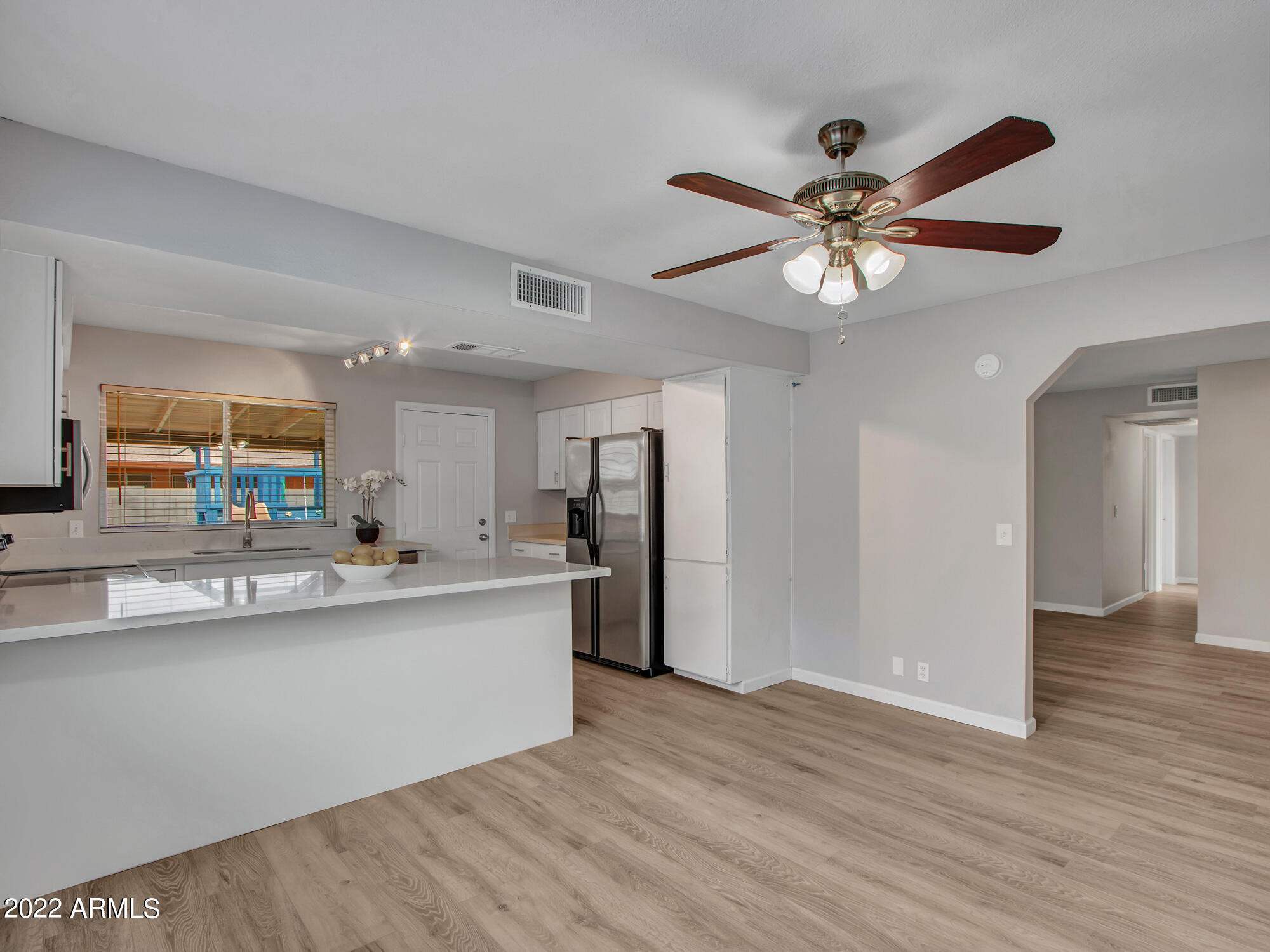 7300 West Hatcher Road Peoria, AZ 85345 - Photo 11 of 36 Dining Room