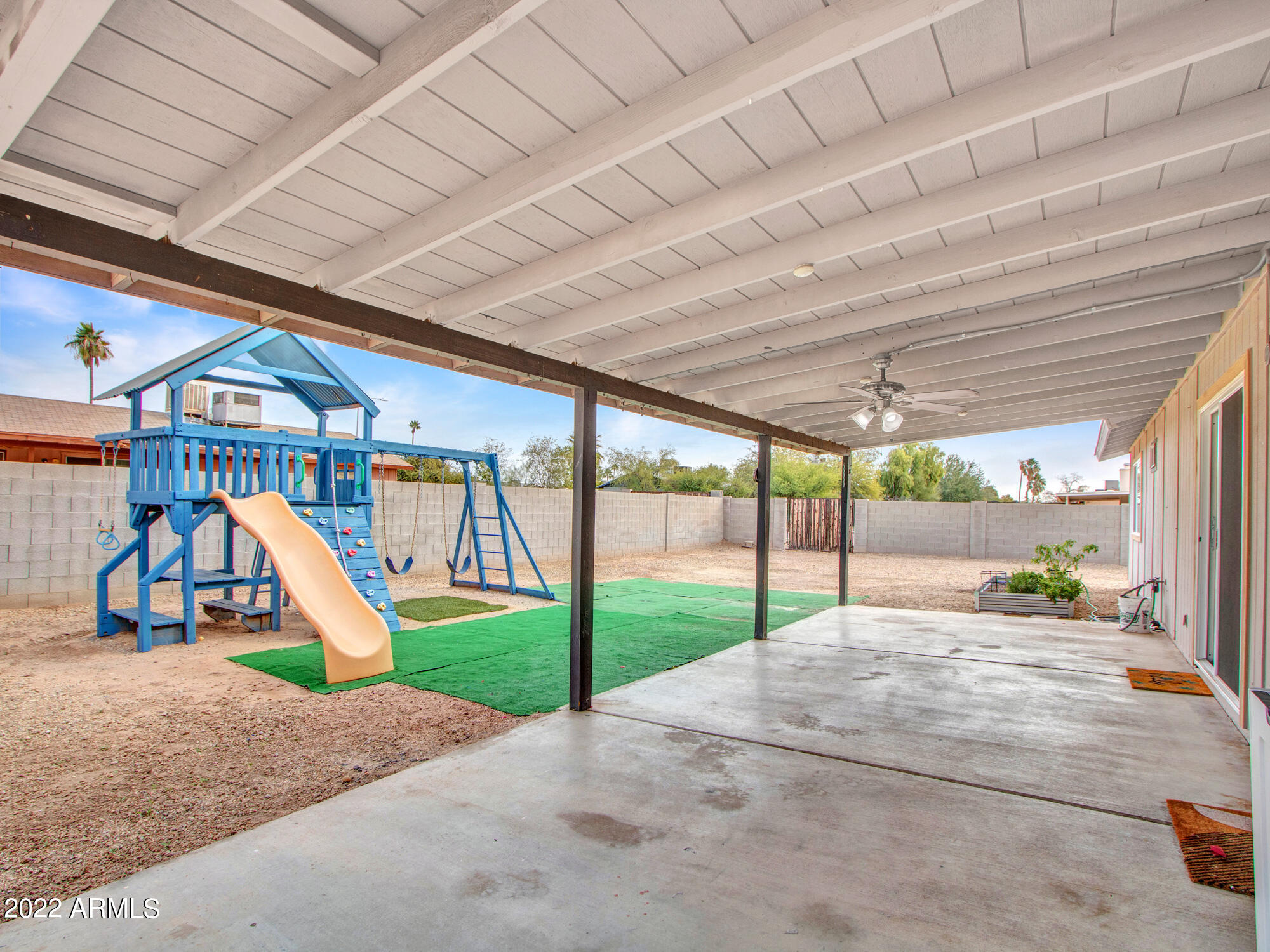 7300 West Hatcher Road Peoria, AZ 85345 - Photo 27 of 36 Covered Patio