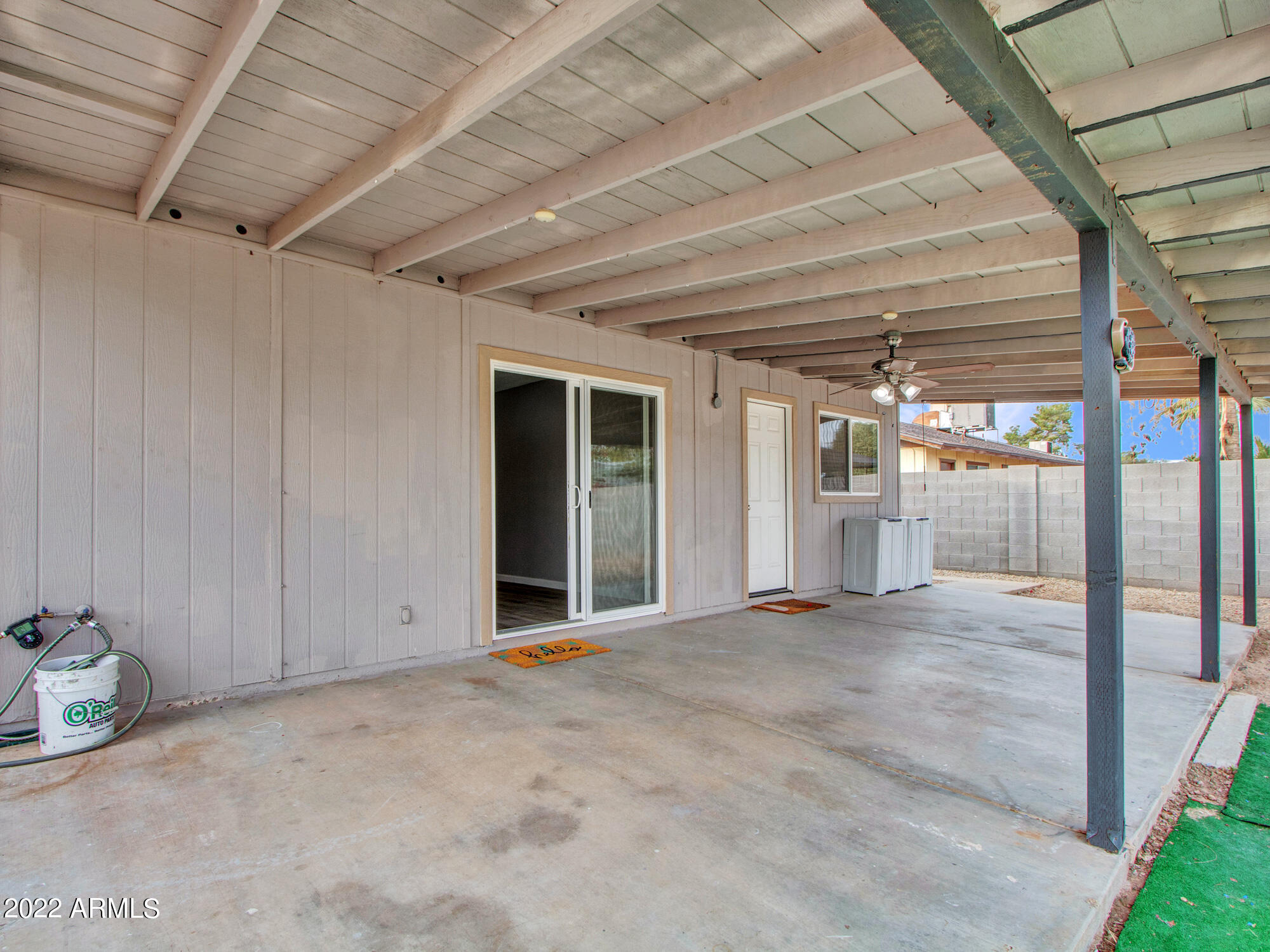7300 West Hatcher Road Peoria, AZ 85345 - Photo 29 of 36 Covered patio