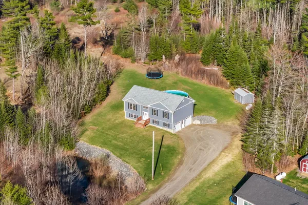 $425,000 | 2016 Hemlock Drive, Hermon, ME 04401