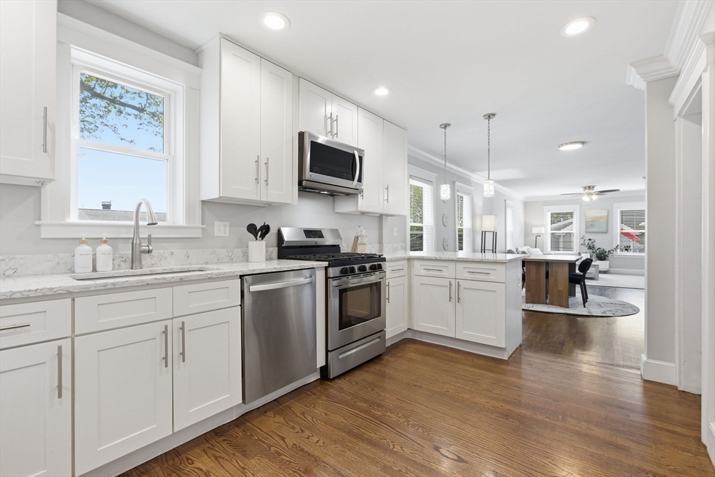 18 Sylvester Road, Unit 2 Boston, MA 02122 - Photo 3 of 19