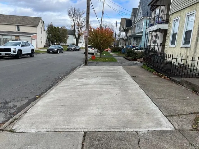 $115,000 | 809 Jefferson Avenue, Utica, NY 13501