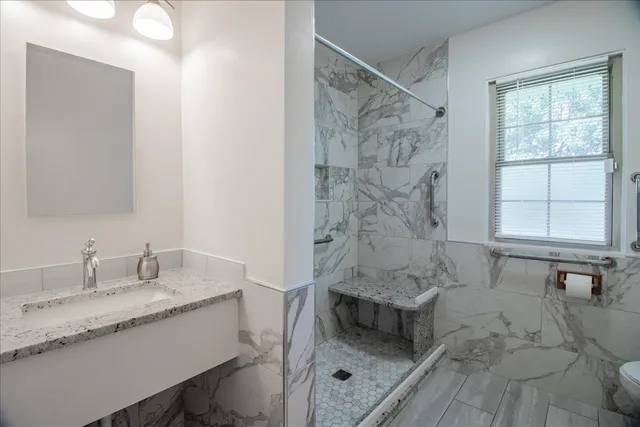 $339,900 | 1621 Mayfield Avenue, Joliet, IL 60435