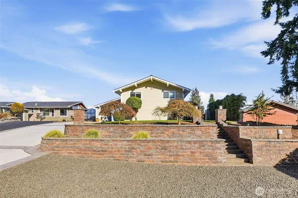 $1,598,000 | 4411 183rd Avenue East, Lake Tapps, WA 98391