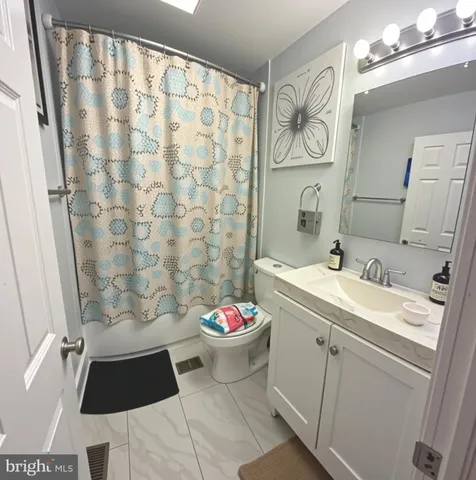 $390,000 | 4106 Ritchie Highway, Baltimore, MD 21225