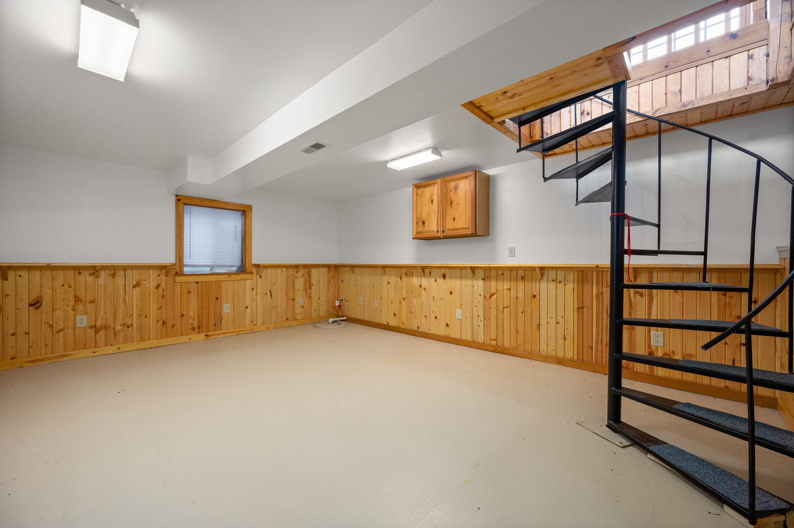 12005 Aldrich Road Sycamore, IL 60178 - Photo 32 of 50 a view of an empty room