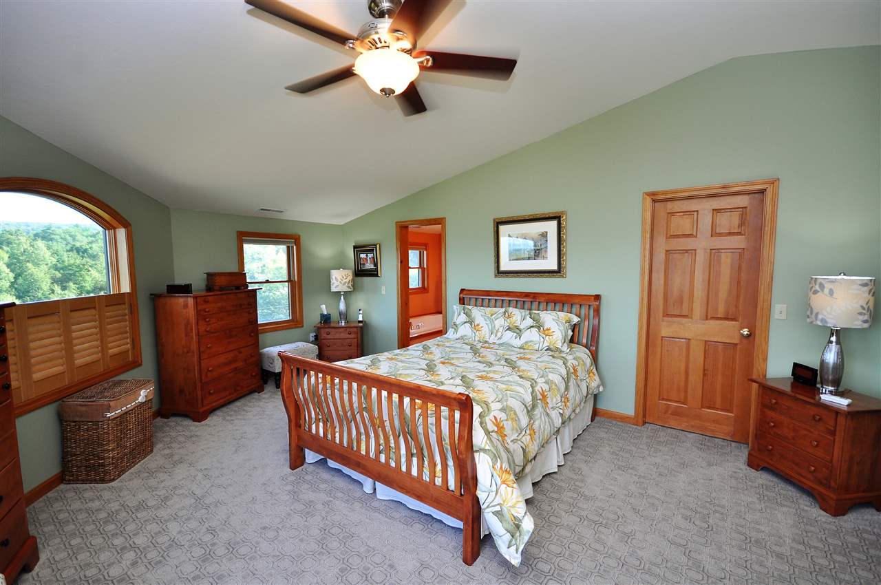 290 Wicom Road Bristol, NH 03222 - Photo 7 of 40