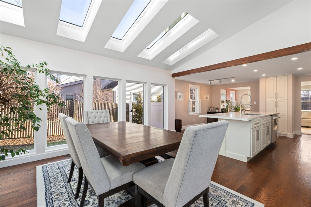 27 Broad Cove Road Hingham, MA 02043 - Photo 6 of 41 Gallery Image 6