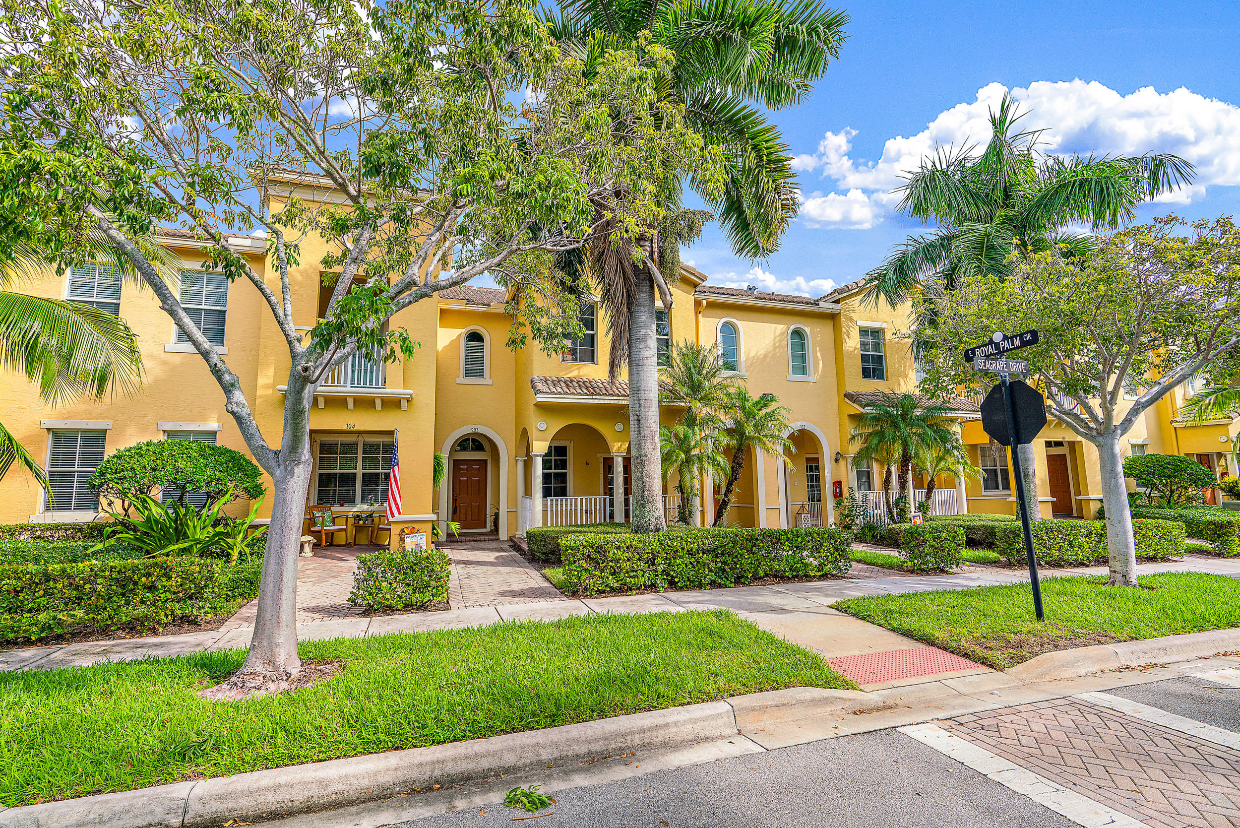 127 Seagrape Drive, Unit 203 Jupiter, FL 33458 - Photo 1 of 19 Front Exterior