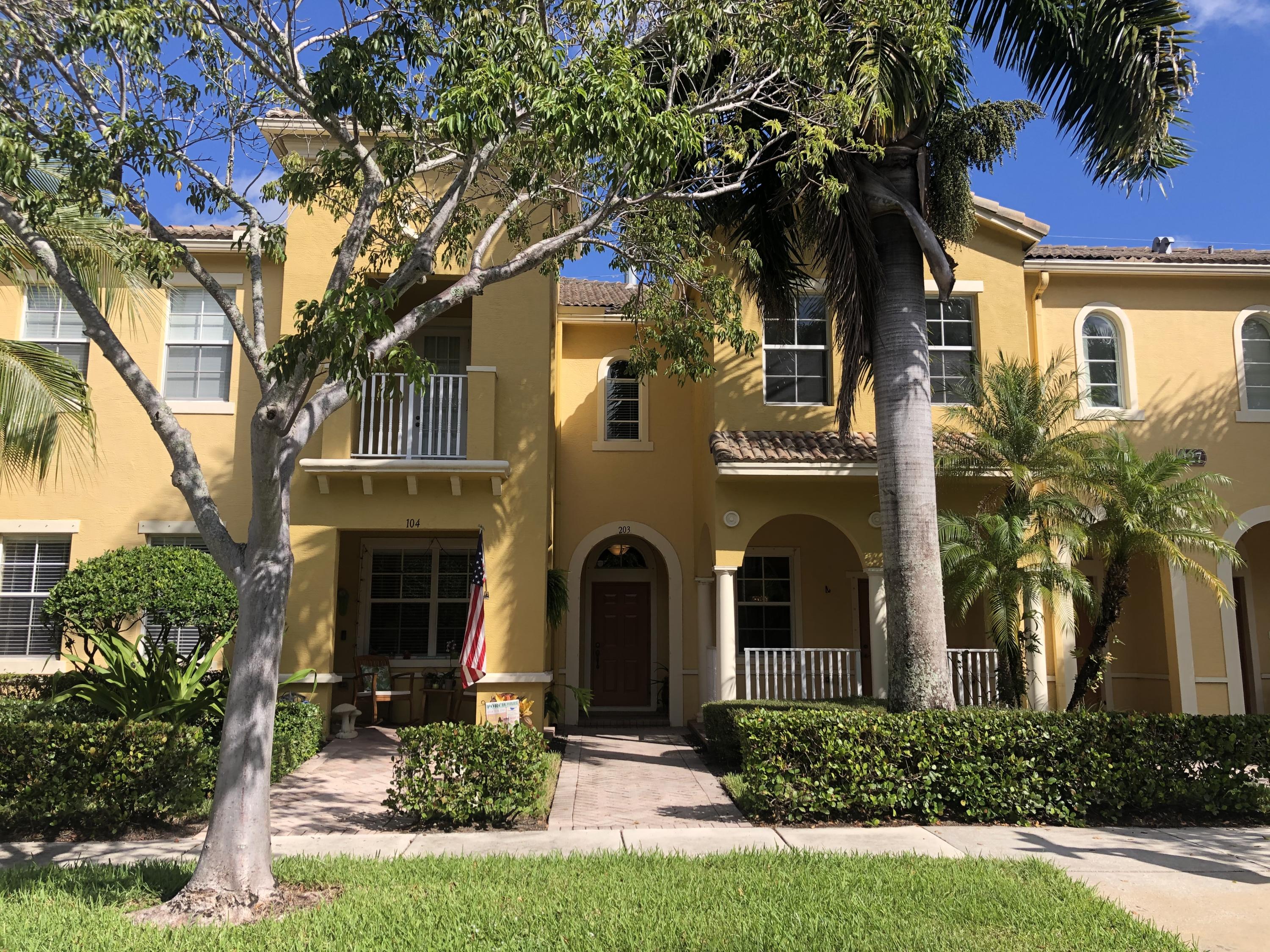 127 Seagrape Drive, Unit 203 Jupiter, FL 33458 - Photo 2 of 19 Front Exterior